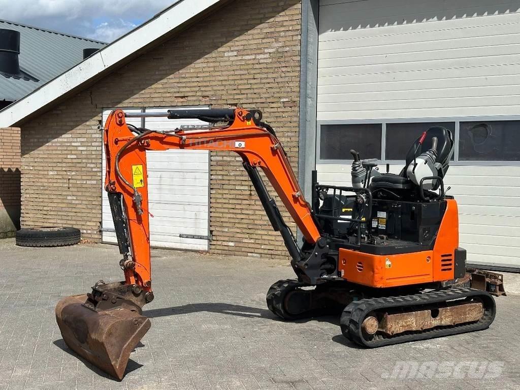 Hitachi ZX19U-6 YR Mini bageri < 7t