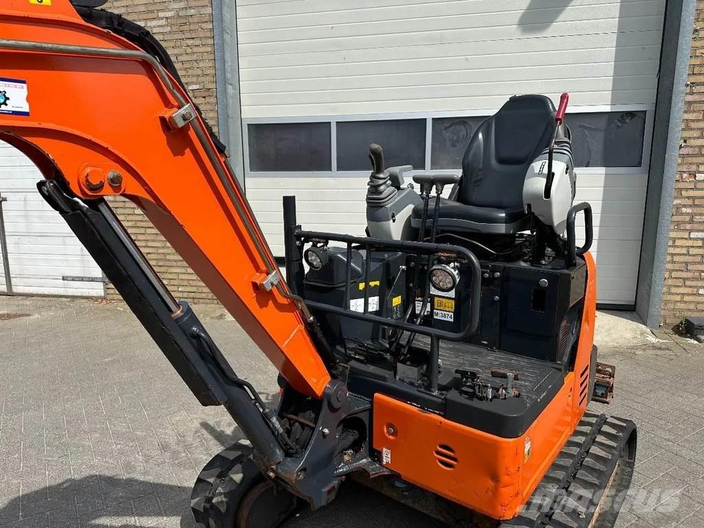 Hitachi ZX19U-6 YR Mini bageri < 7t
