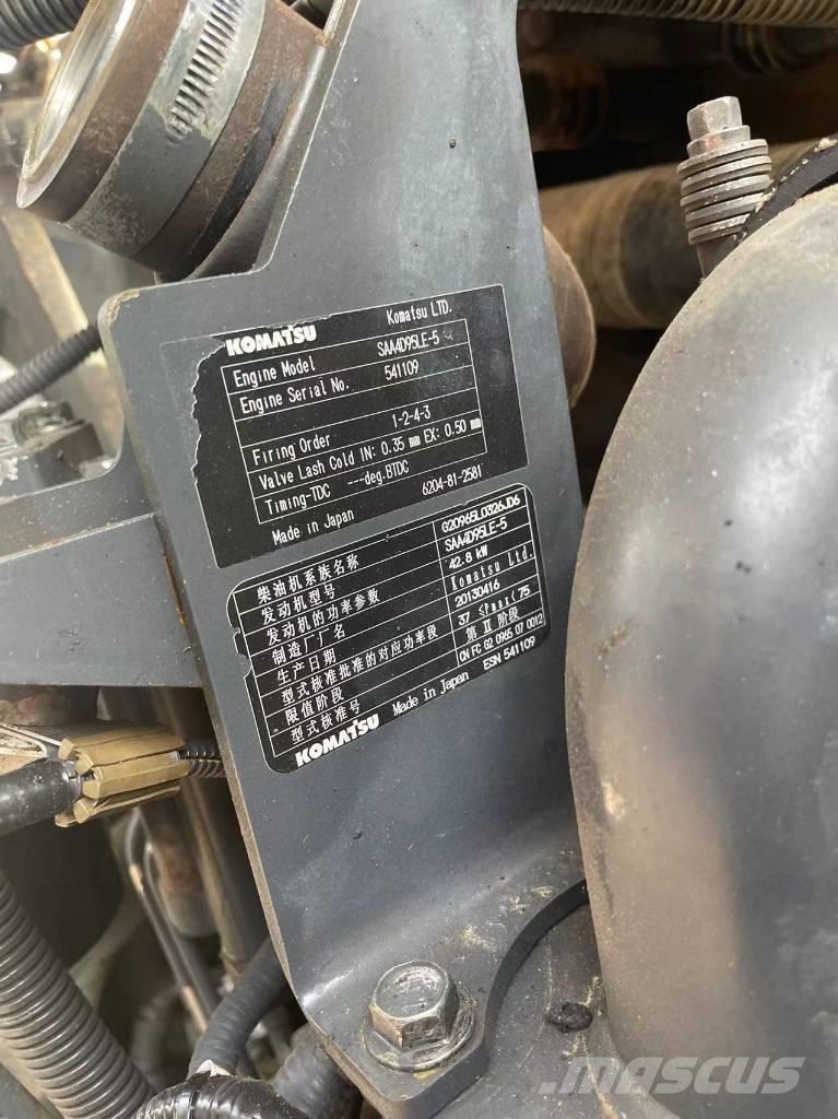 Komatsu PC 60-8 Bageri guseničari