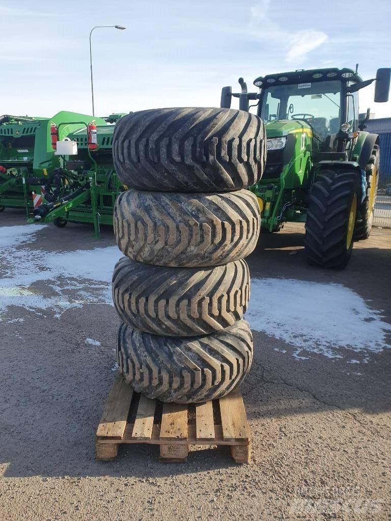 BKT 400/60-15,5 Gume, točkovi i felne