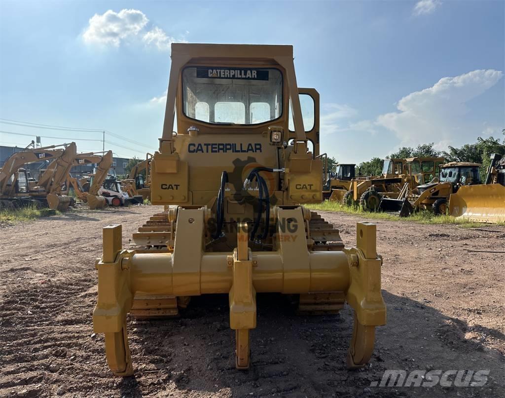 CAT D7G Buldožeri guseničari