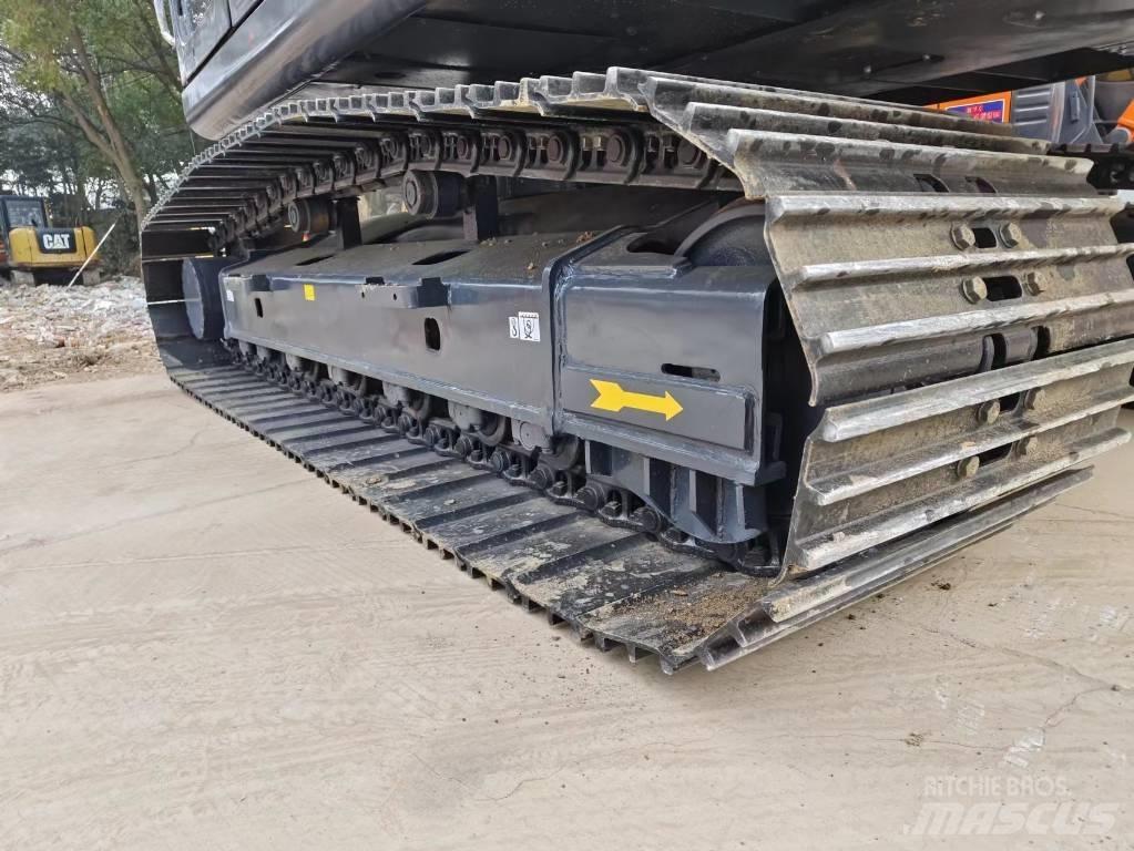 Kobelco SK 200 Bageri guseničari