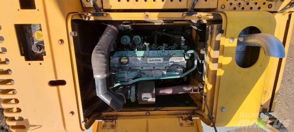 Volvo EC 210 B Bageri guseničari