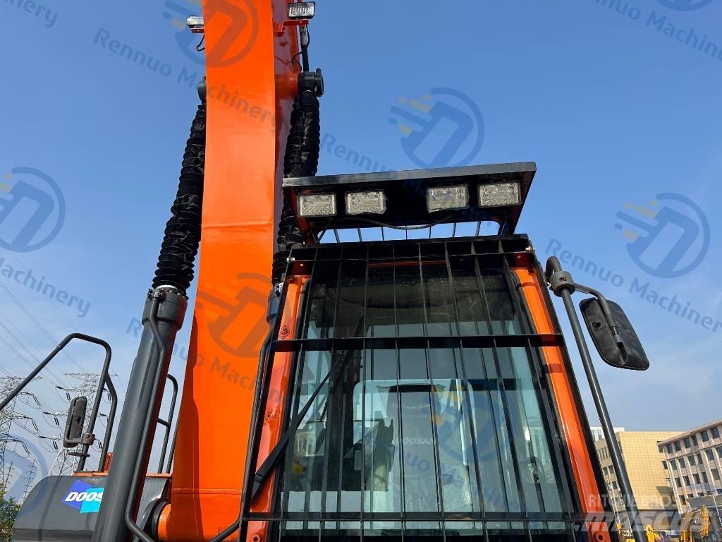 Doosan DX 300LC-9C Bageri guseničari