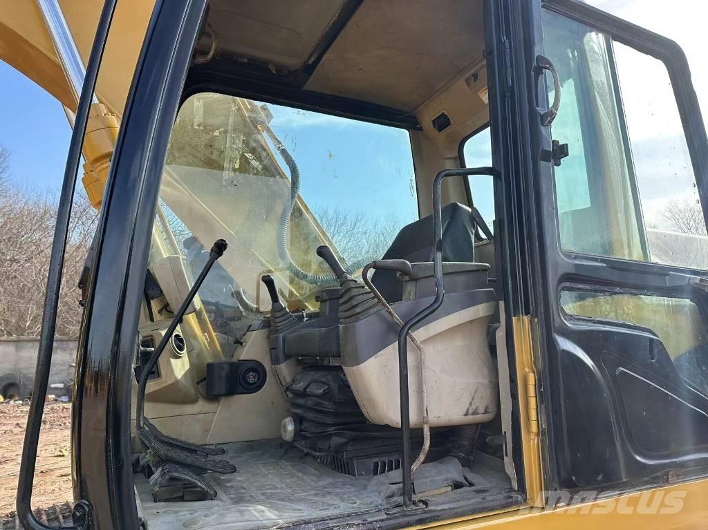 CAT 320 C L Bageri guseničari