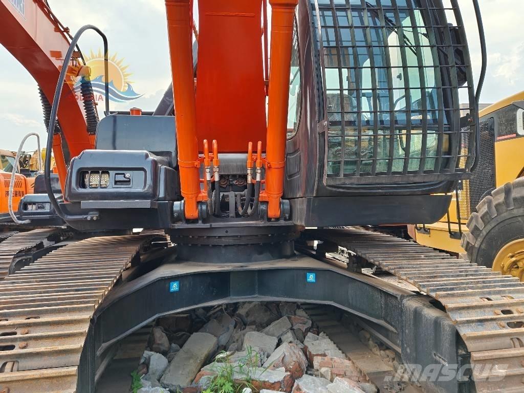 Hitachi ZX 200 Bageri guseničari