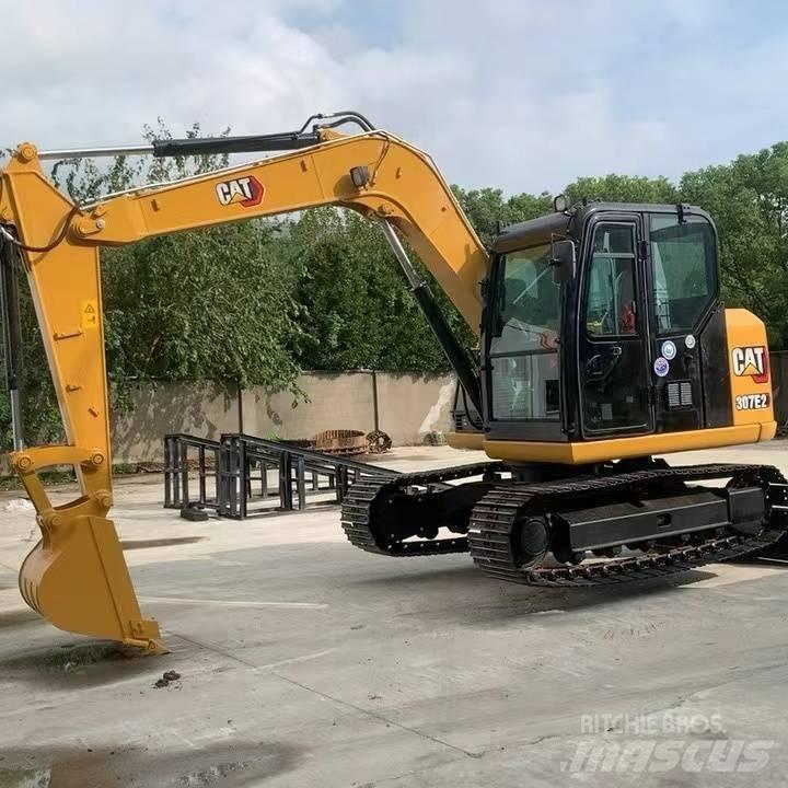 CAT 307E2 Bageri guseničari