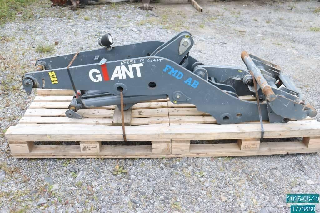 GiANT V 6004 T Mini utovarivači