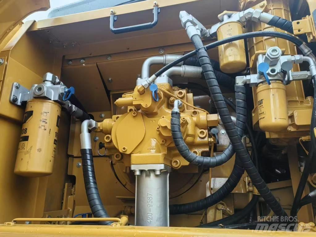 CAT 340 Bageri guseničari