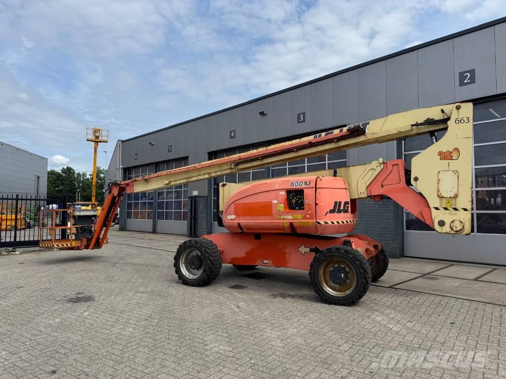 JLG 800 AJ Zglobne podizne platforme