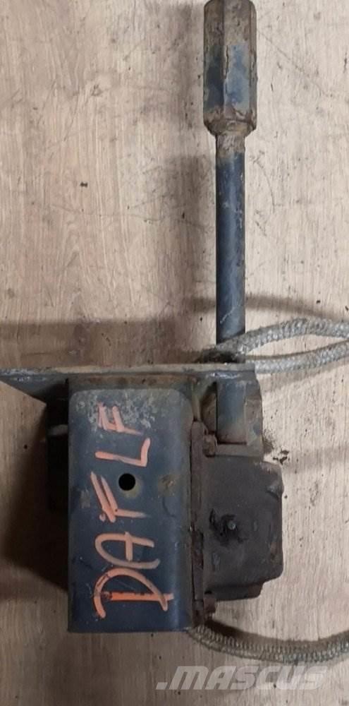 DAF LF REZERVA DRŽÁK Ostale kargo komponente