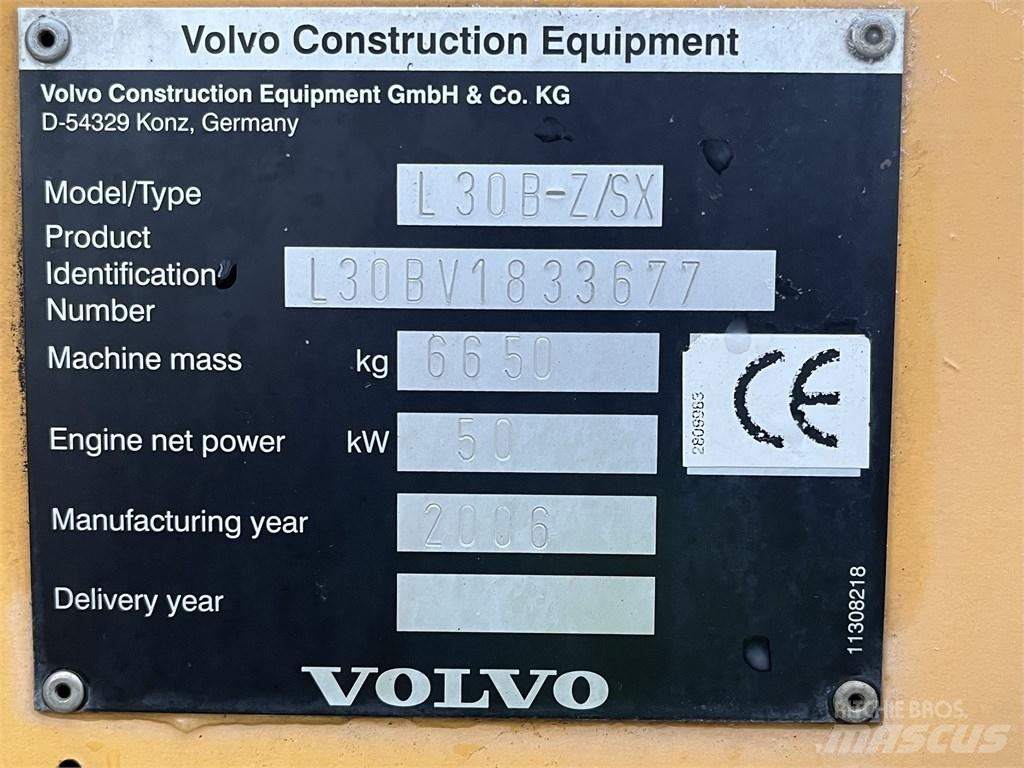 Volvo L 30 B Utovarivači na točkove
