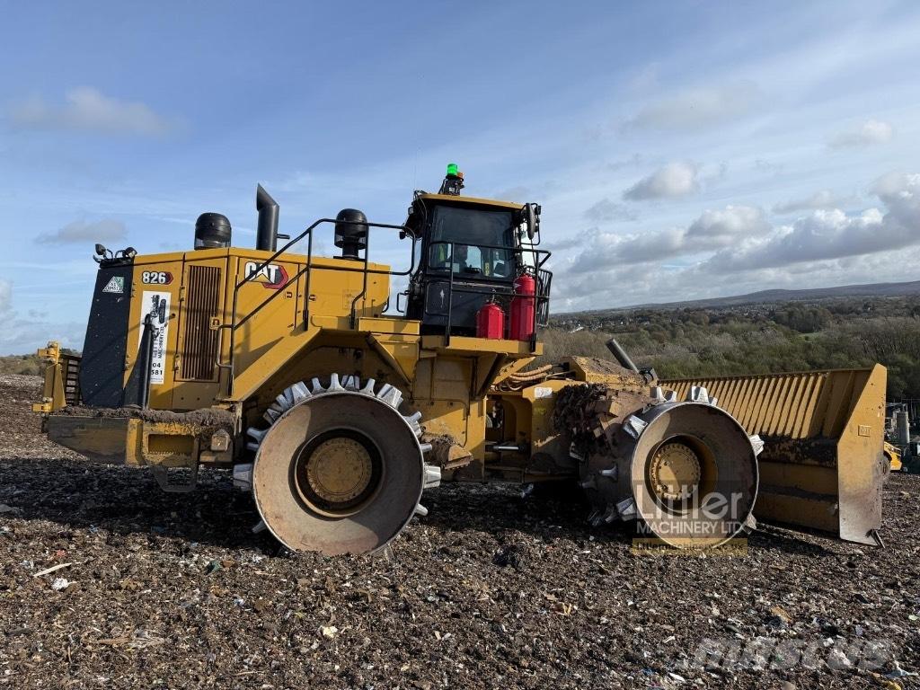 CAT 826 K Nabijači zemlje