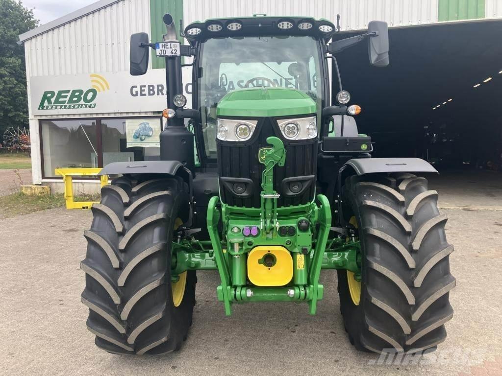 John Deere 6R215 Traktori