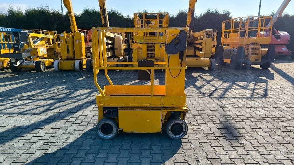 JLG 1230 ES Jarbolne penjajuće platforme