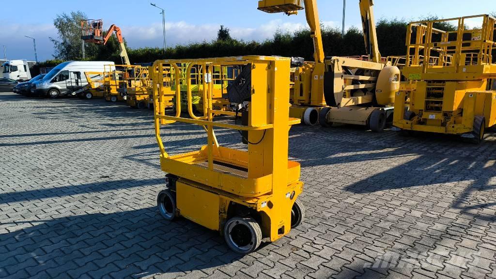 JLG 1230 ES Jarbolne penjajuće platforme