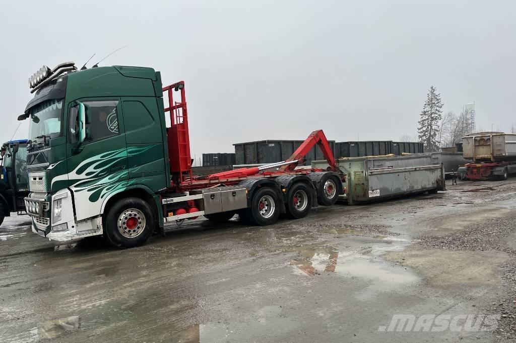 Volvo FH 540 Rol kiper kamioni sa kukom za podizanje tereta