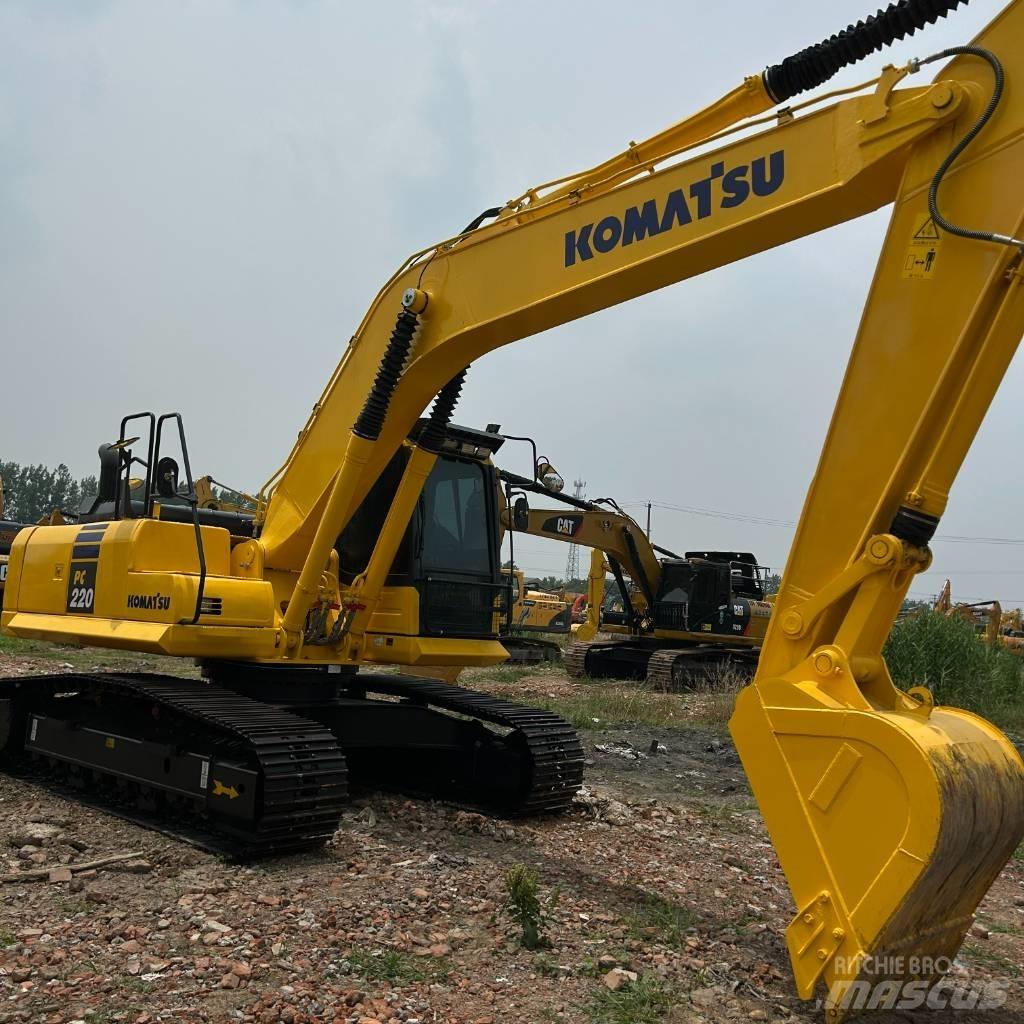 Komatsu 220-8 Bageri guseničari