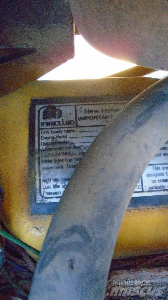New Holland 545 D Traktori