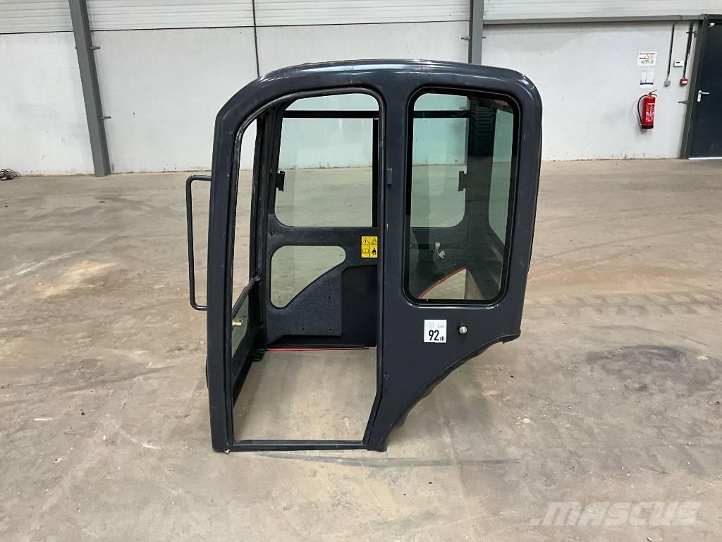 Bobcat E 16 Kabine i unutrašnjost