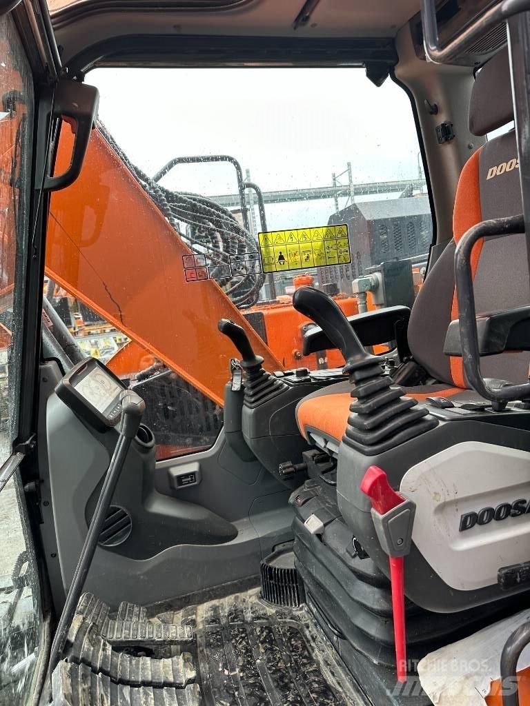 Doosan DX 140 LCR-5 Bageri guseničari