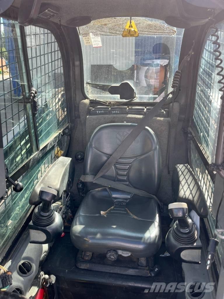 New Holland L 218 Skid steer mini utovarivači