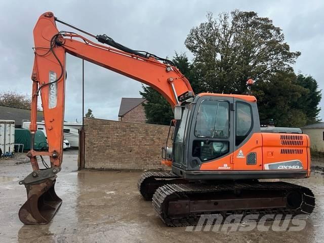 Doosan DX 140 LC-3 Bageri guseničari