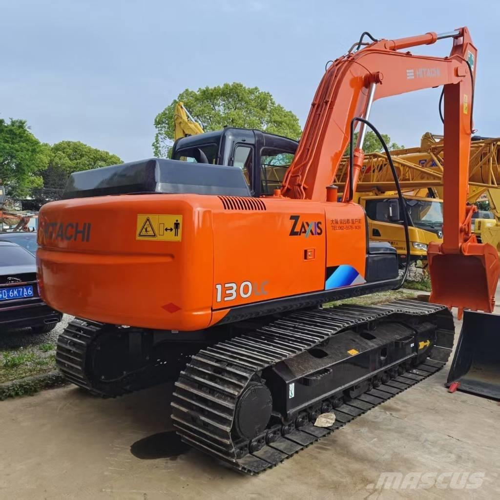 Hitachi ZX 130 Bageri guseničari