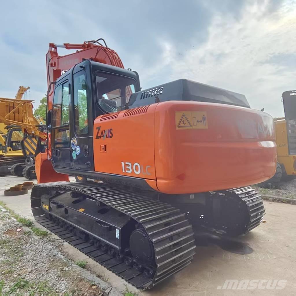Hitachi ZX 130 Bageri guseničari