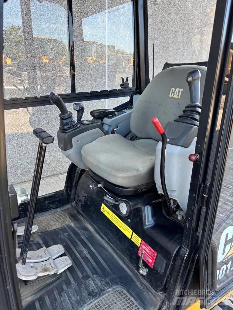 CAT 301.7 D Mini bageri < 7t