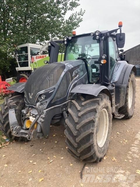 Valtra T 174 EA Traktori
