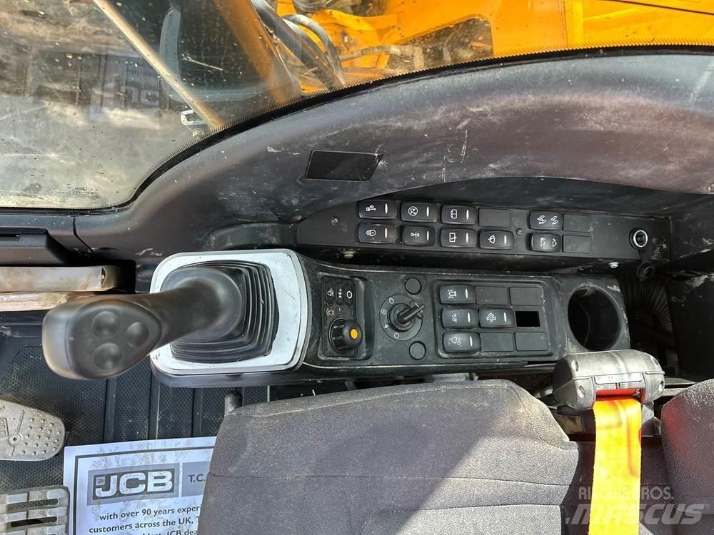 JCB JZ140 Bageri guseničari