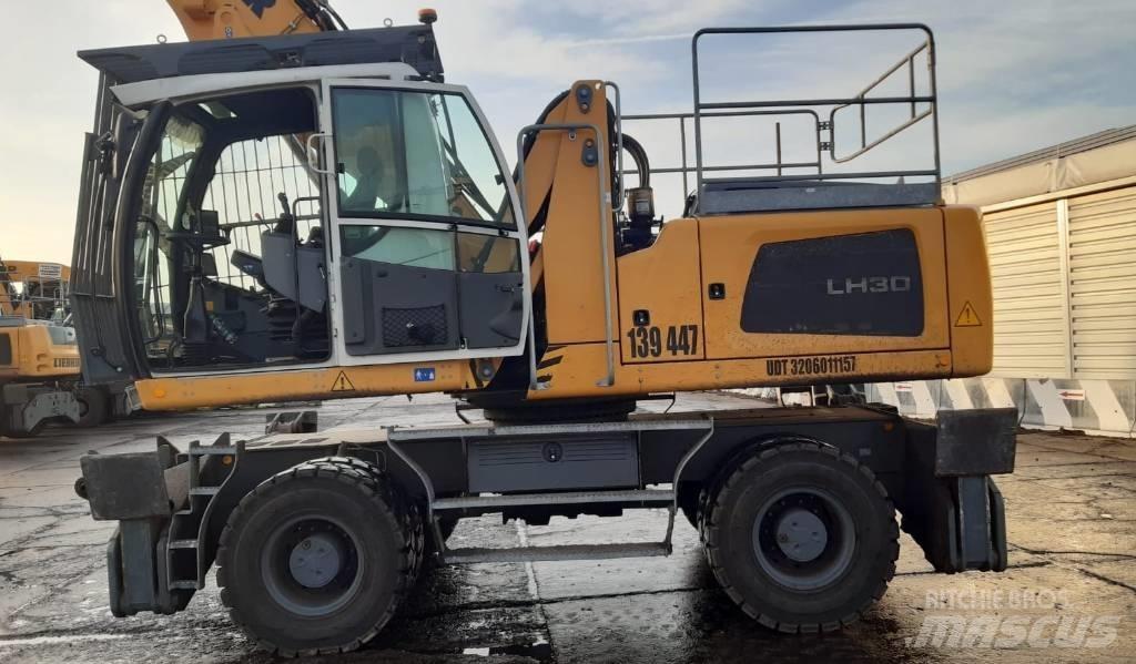Liebherr LH 30 M Bageri za prenos primarnih/sekundarnih sirovina