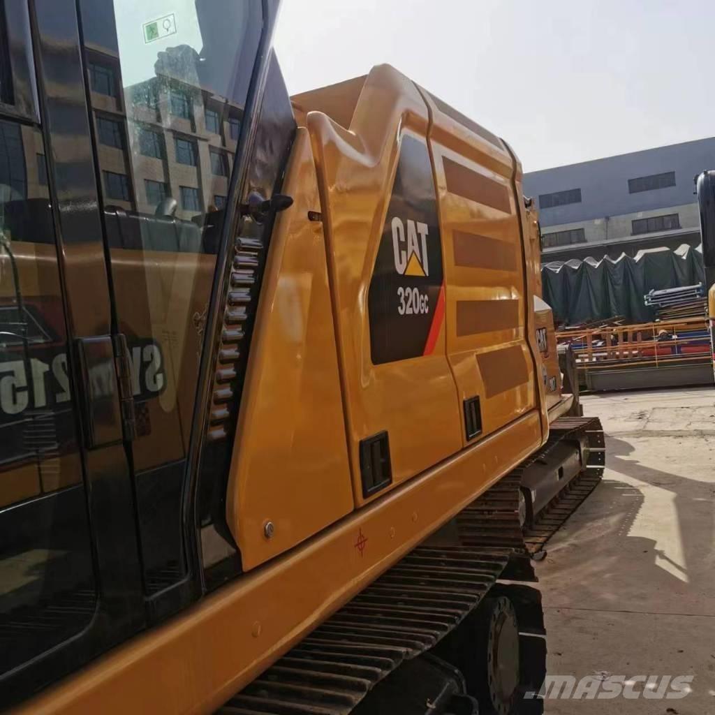 CAT 320 GC Bageri guseničari