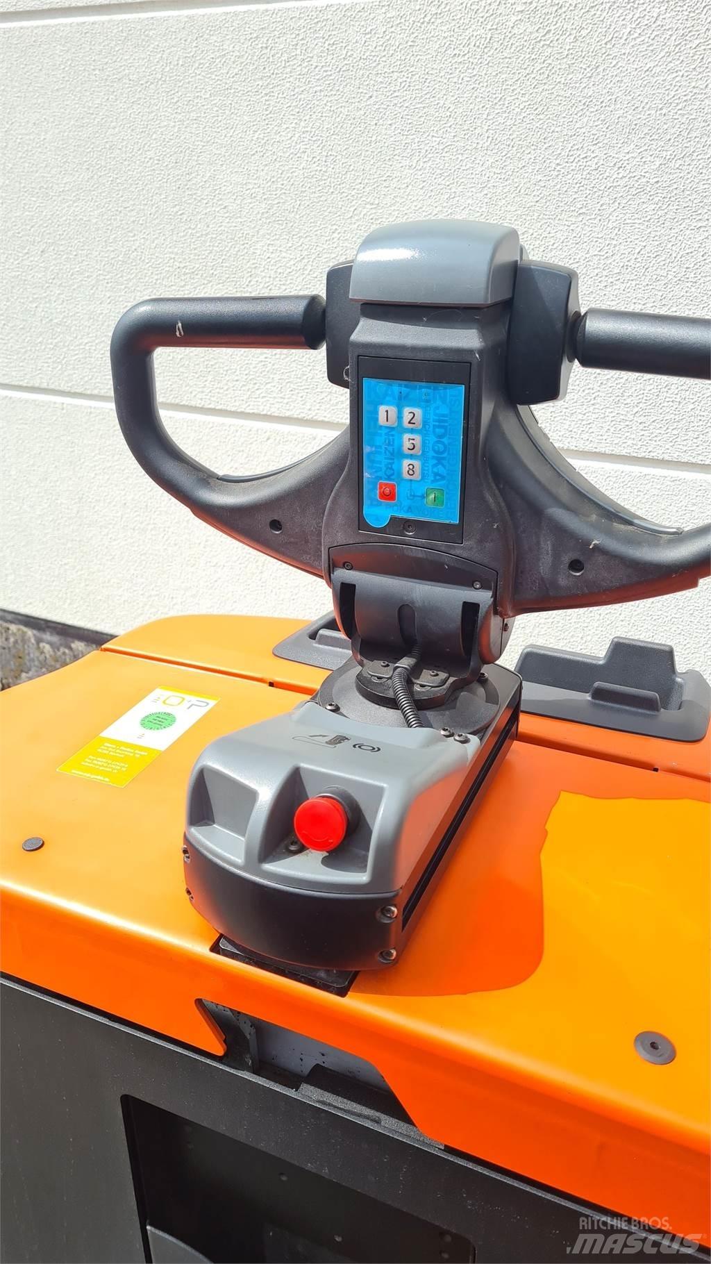 Toyota OSE 250 Niskodizajući komisioni viljuškar
