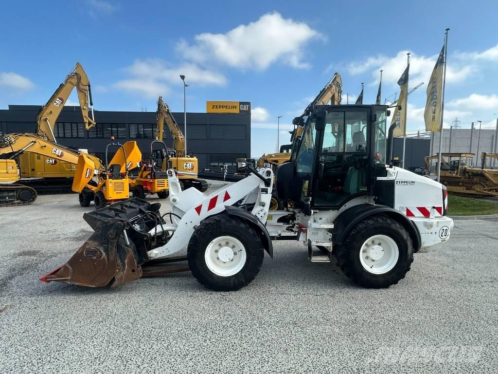 CAT 908 M Utovarivači na točkove