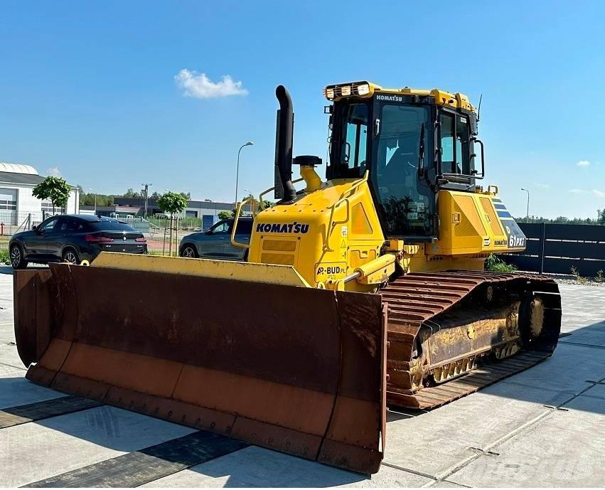 Komatsu D 61 PXI-23 Buldožeri guseničari