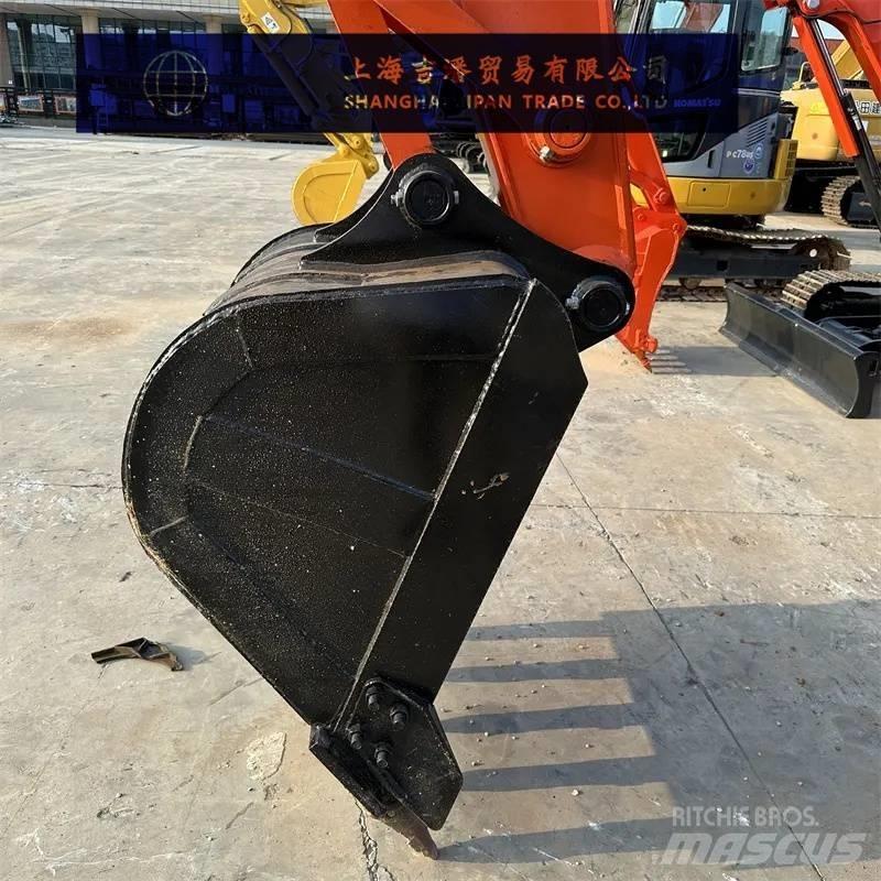 Hitachi ZX 120 LC Midi bageri 7t – 12t