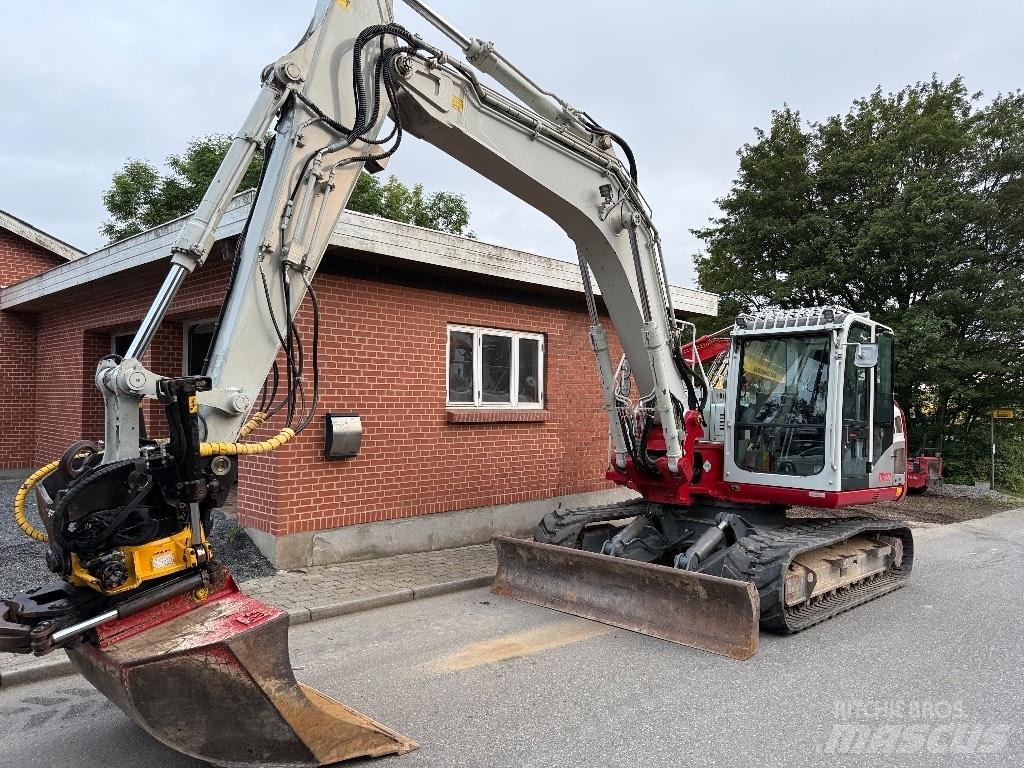 Takeuchi TB 2150 Bageri guseničari