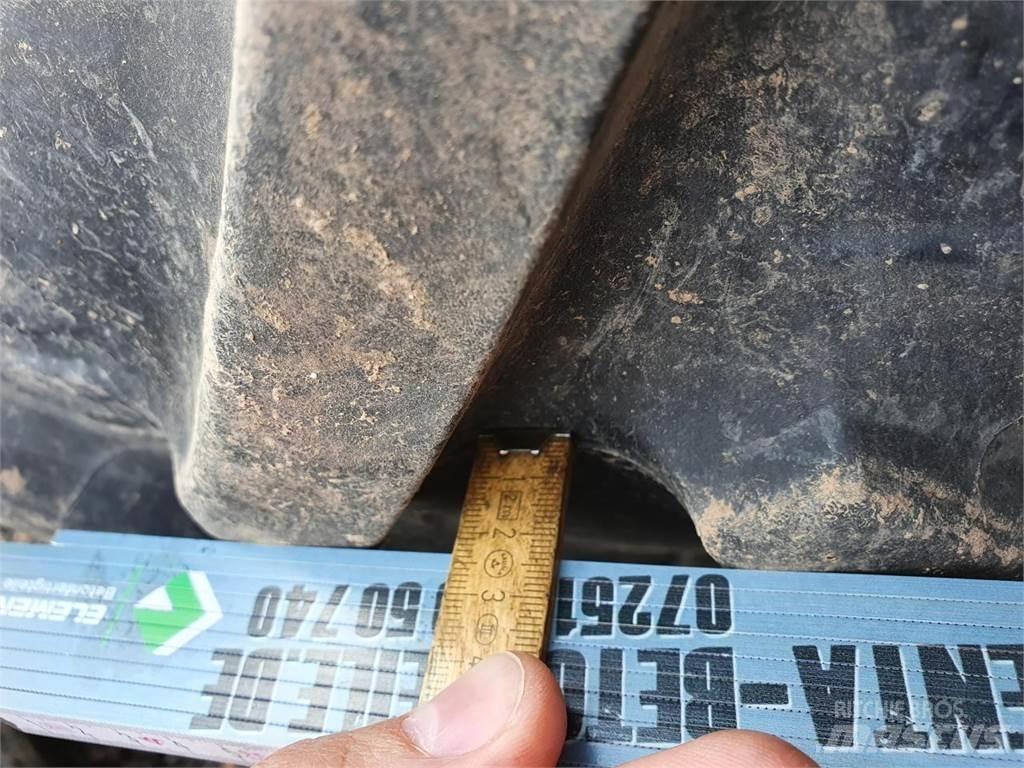 BKT 270/95R48 x2 Gume, točkovi i felne