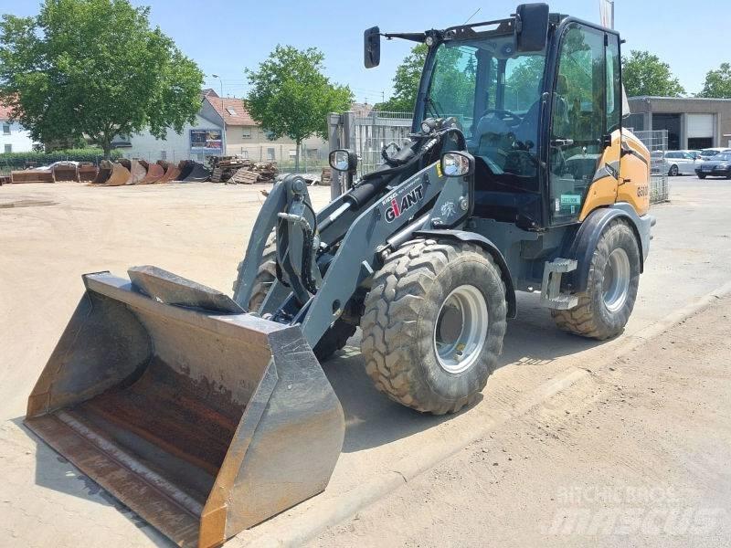 Giant G 5000 X-Tra Utovarivači na točkove