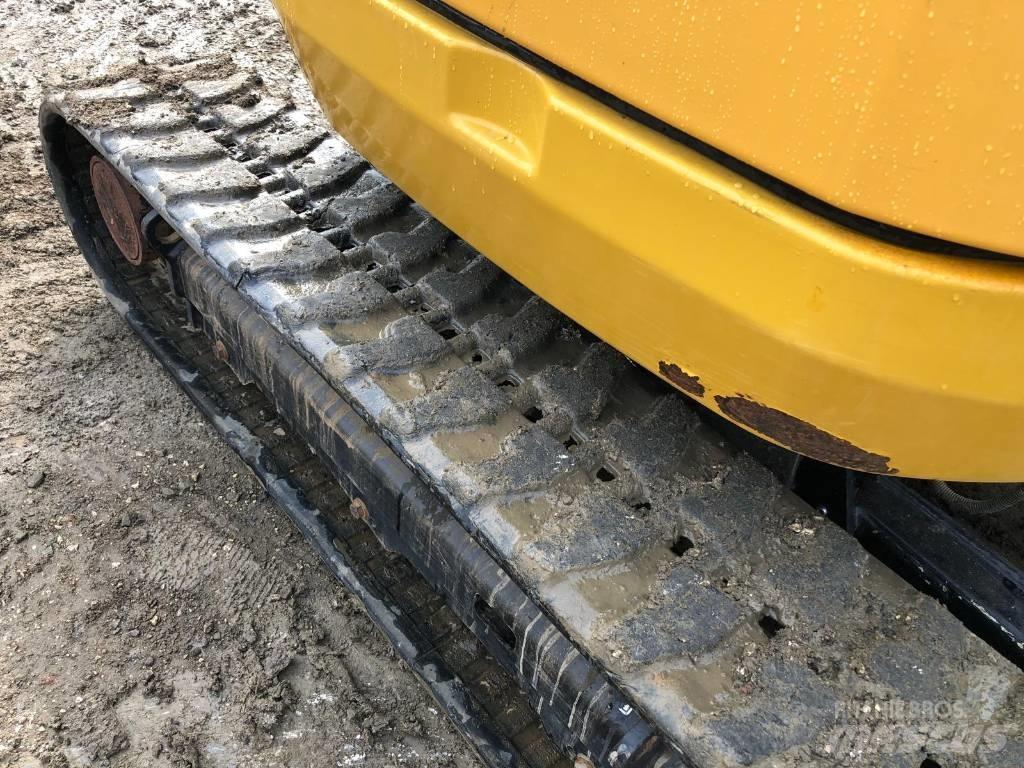 CAT 302.7 D Mini bageri < 7t