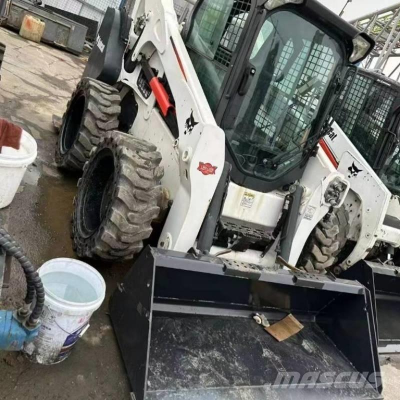 Bobcat S 750 Skid steer mini utovarivači