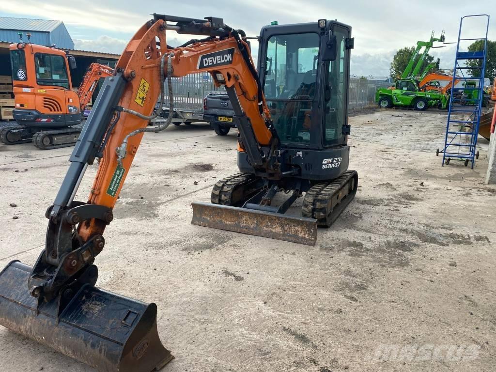 Develon DX 27 Z-7 Mini bageri < 7t