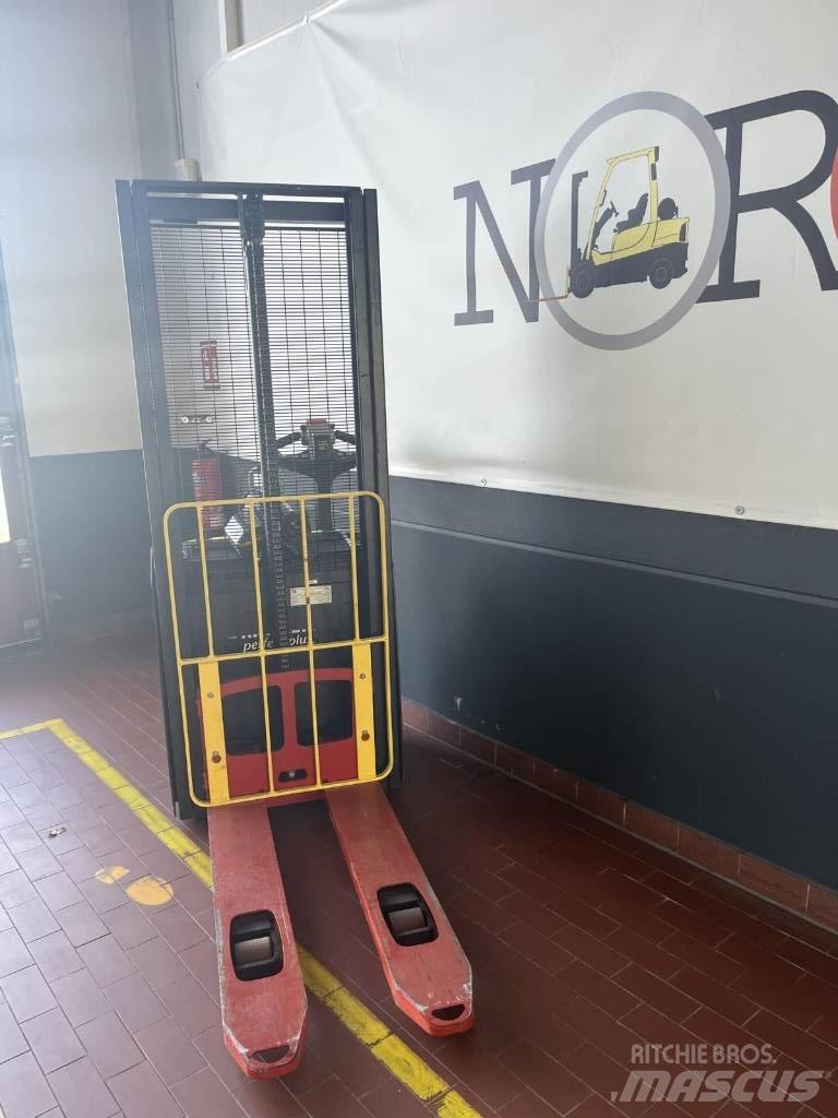 Hyster S1.0E Nisko podizni električni viljuškar