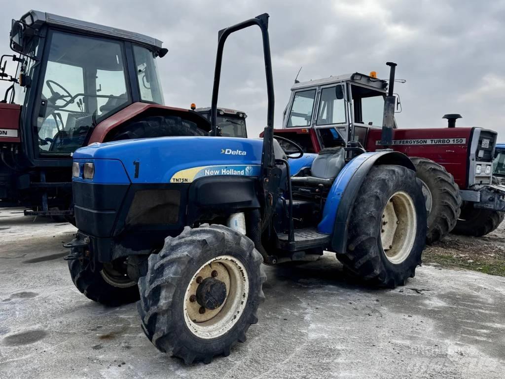 New Holland TN 75 N Traktori