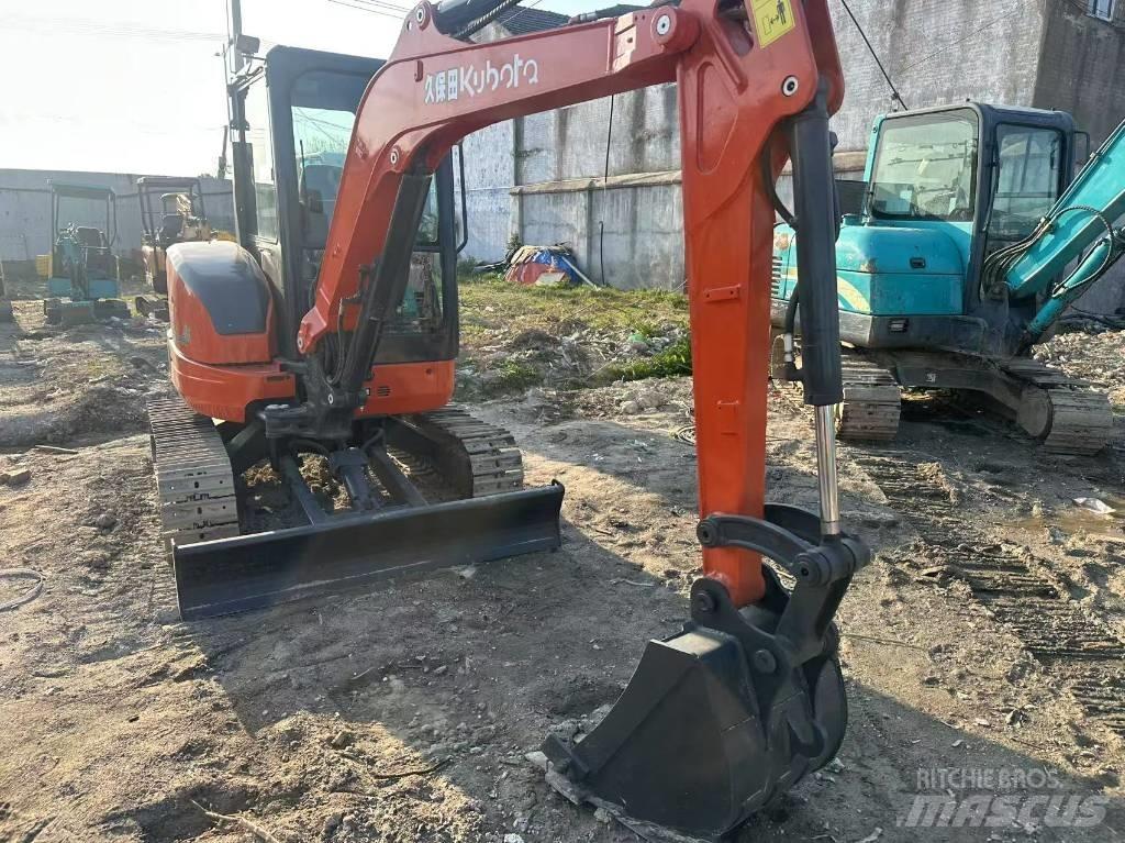 Kubota U 35 Mini bageri < 7t