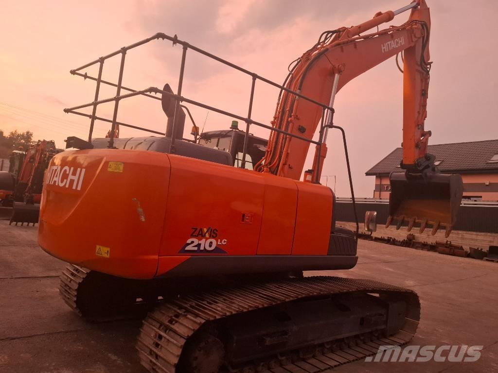 Hitachi 210LC Bageri guseničari