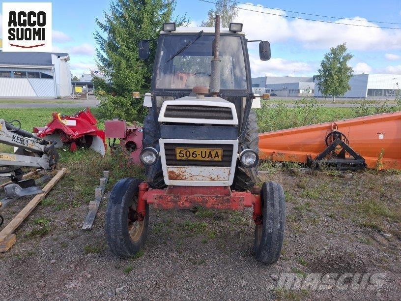 Case IH 1490 Traktori
