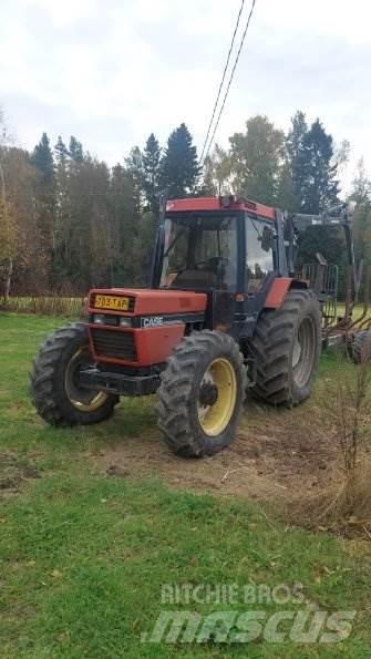 Case IH 845 XL Traktori
